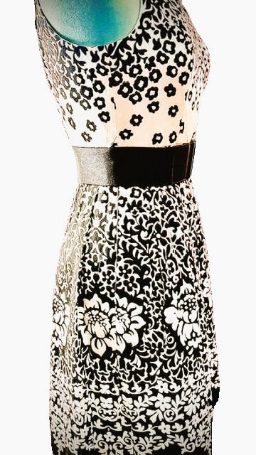Donna Morgan Black & White Floral Fit-and-Flare Dress — Size 4P
