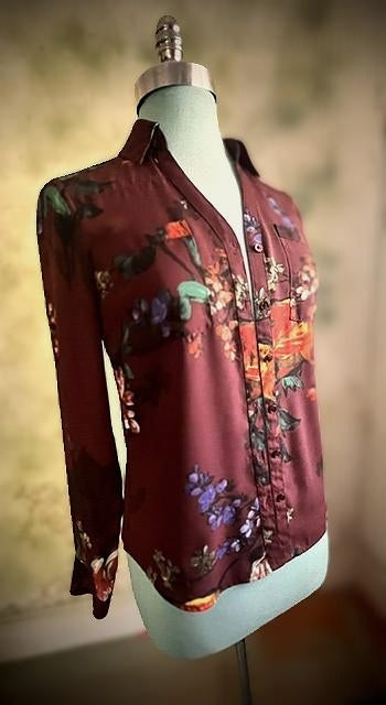 Express Burgundy Floral Satin Button-Down Blouse – XS