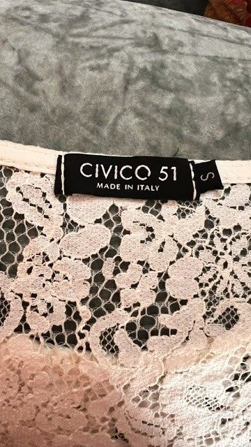 Civico 51 Made in Italy Ivory Lace Blouse Size Small Sequin Cap Sleeves
