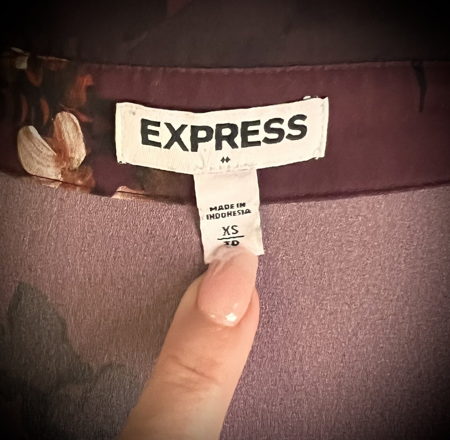 Express Burgundy Floral Satin Button-Down Blouse – XS
