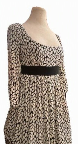 London Times Black & Ivory Printed Fit & Flare Dress Size 4
