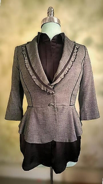 White House Black Market Gray Peplum Blazer – Size 4