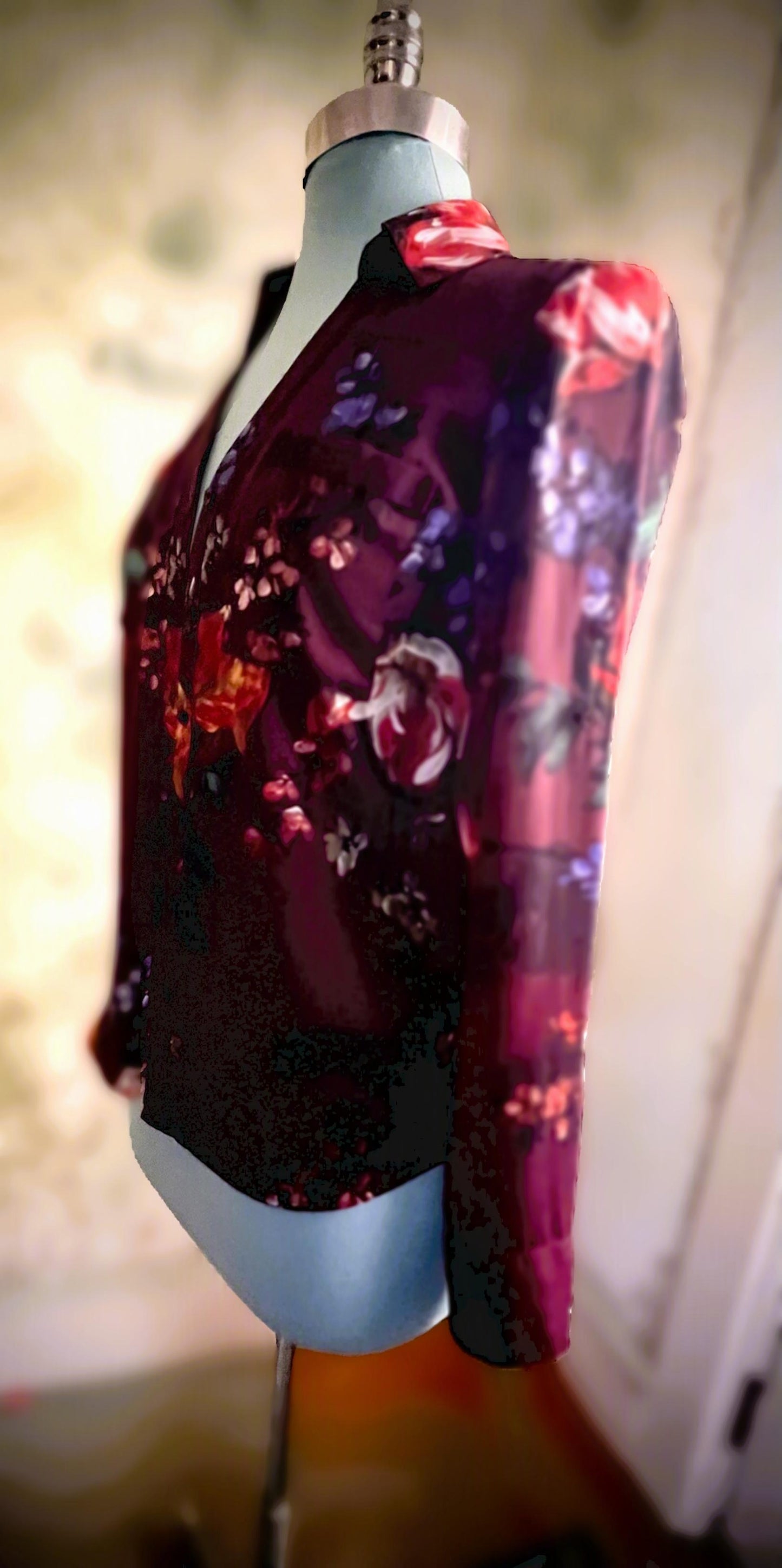 Express Burgundy Floral Satin Button-Down Blouse – XS