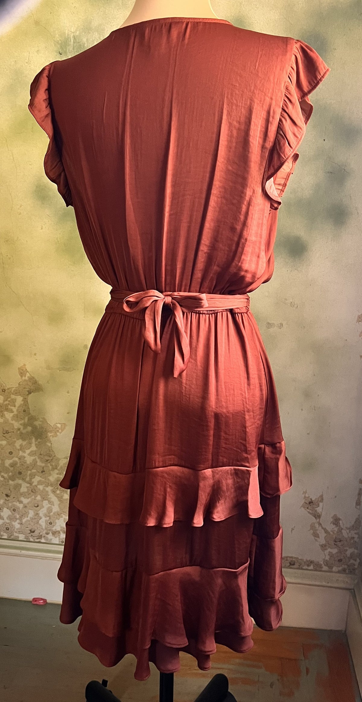 Vera Wang Rust Satin Ruffle Tiered Midi