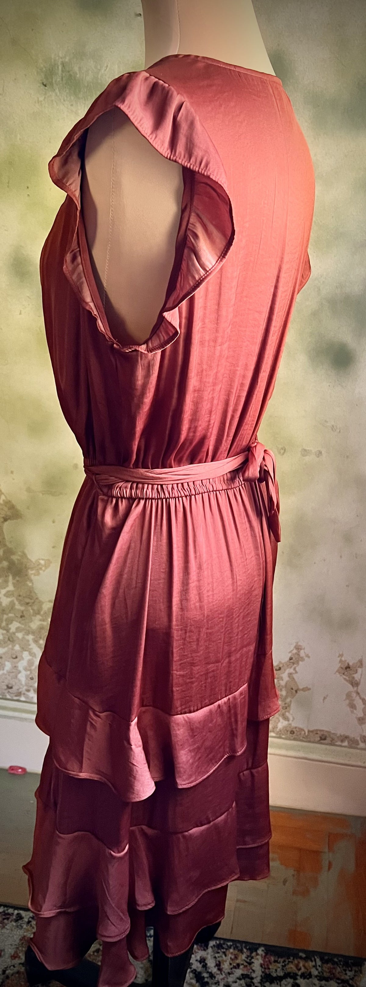 Vera Wang Rust Satin Ruffle Tiered Midi
