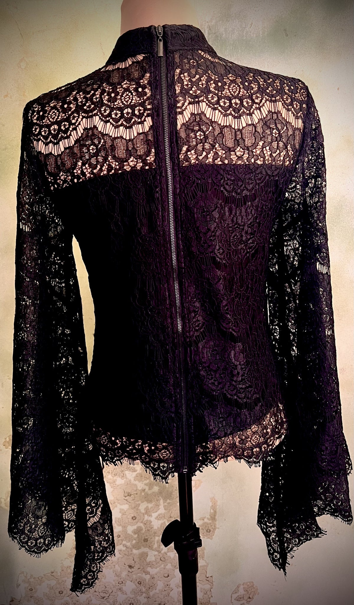 Venus Size 2 Black Lace High Neck Bell Sleeve Blouse