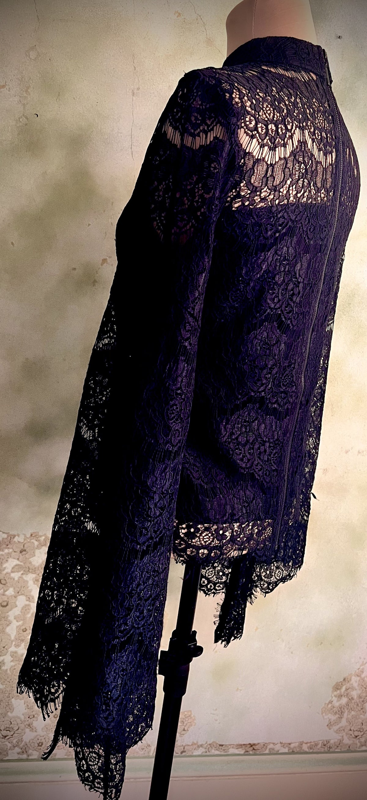 Venus Size 2 Black Lace High Neck Bell Sleeve Blouse
