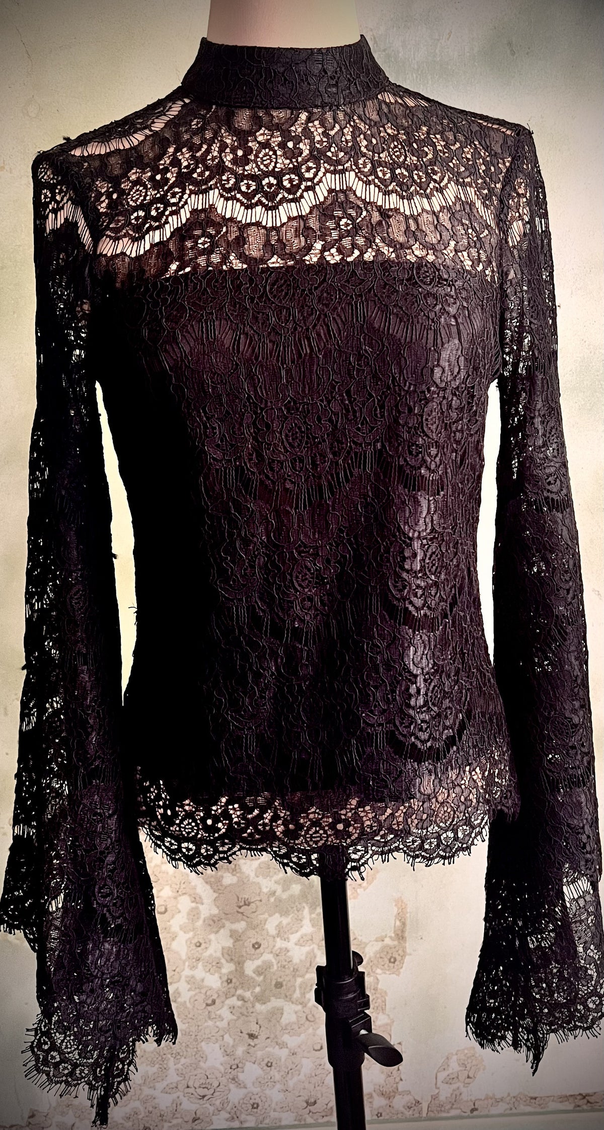 Venus Size 2 Black Lace High Neck Bell Sleeve Blouse