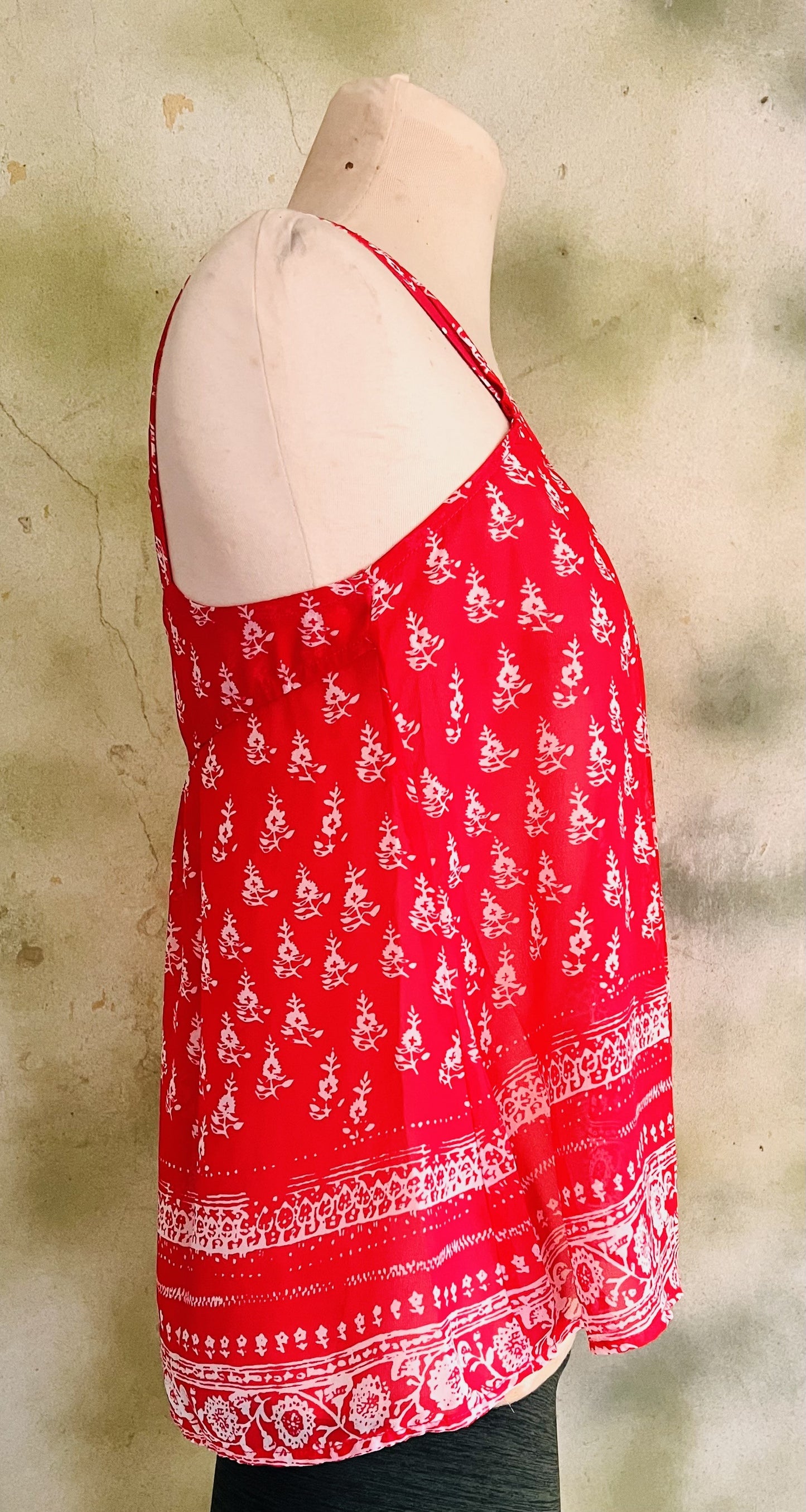 Express Fuchsia Top – Size XS