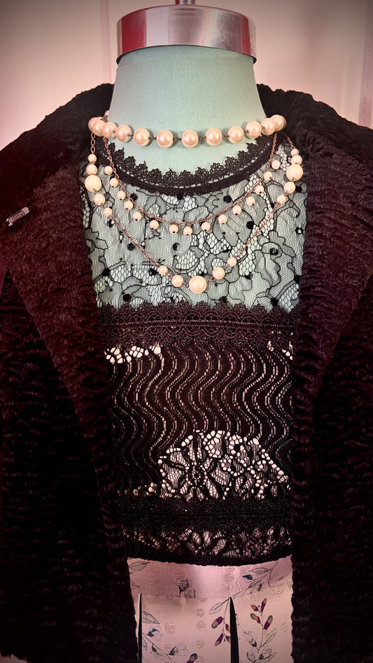 ✨ Curated 4‑Pc Vintage‑Romantic Outfit- Foxiedox Dress |Capelet |Pearls |Earring