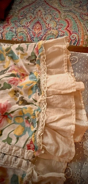 Free People Floral Ruffle Hem Tank with Pockets Size M