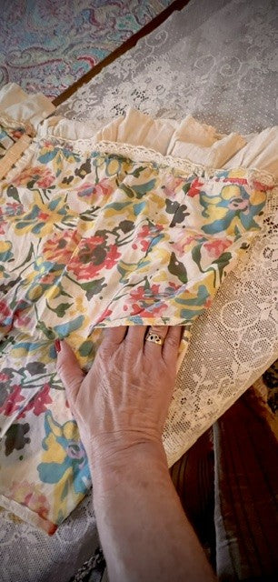 Free People Floral Ruffle Hem Tank with Pockets Size M