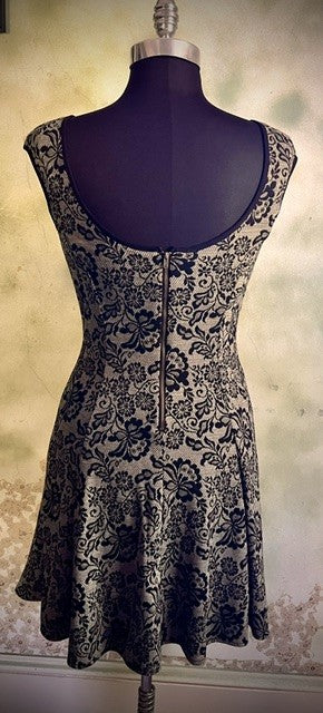 Maggy London Gold Black Floral Brocade Fit & Flare Dress Size 4