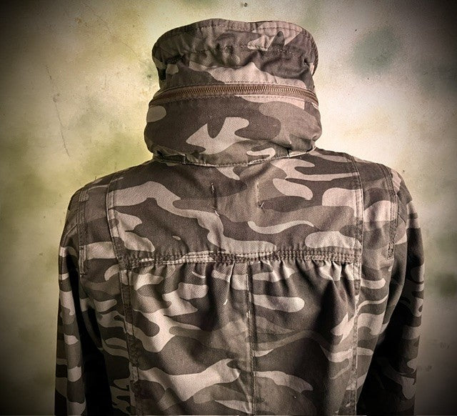 Jolt Gray Camo Utility Jacket Hooded Military Anorak Size Small