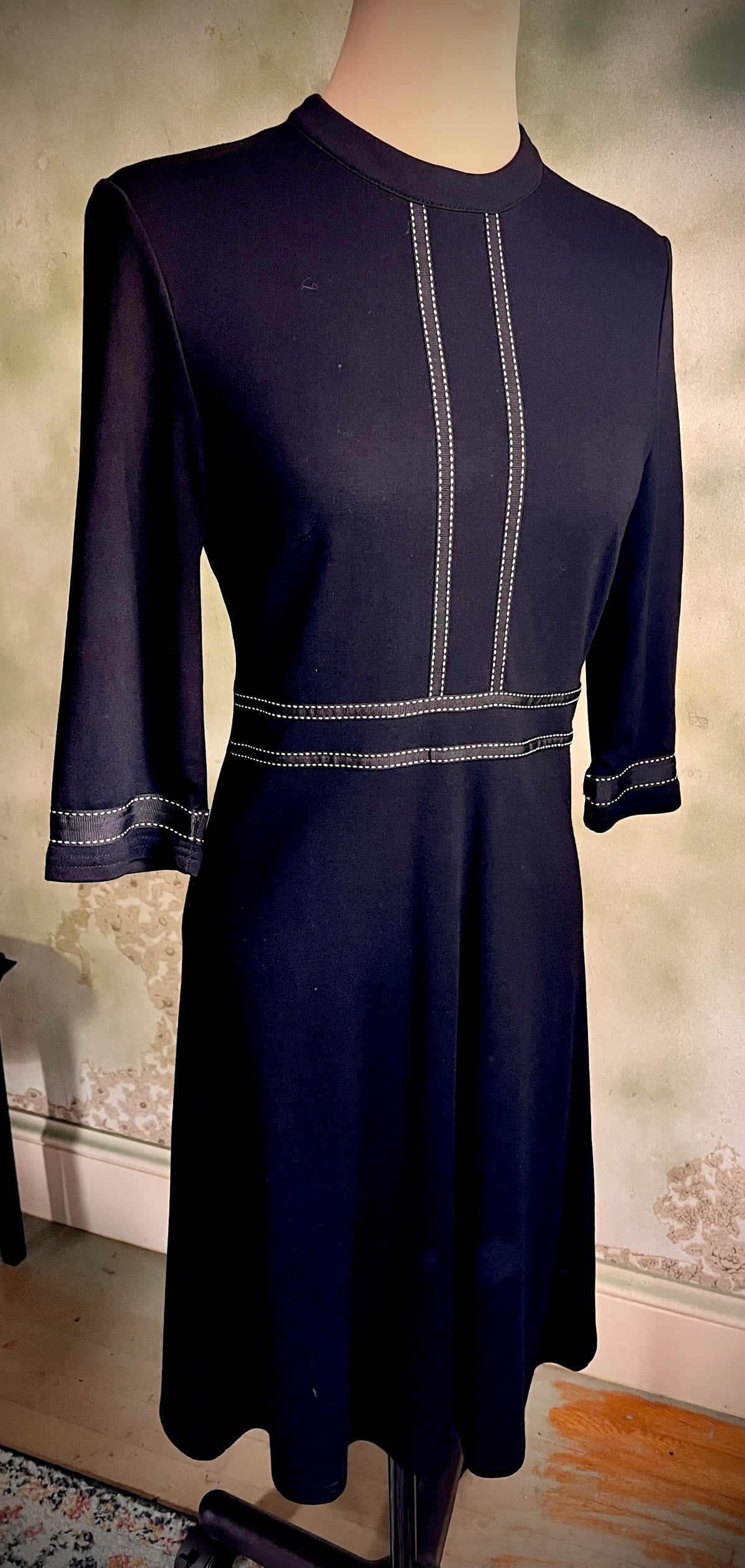 Homeyee Black Fit & Flare Dress Size 4 Contrast Stitching