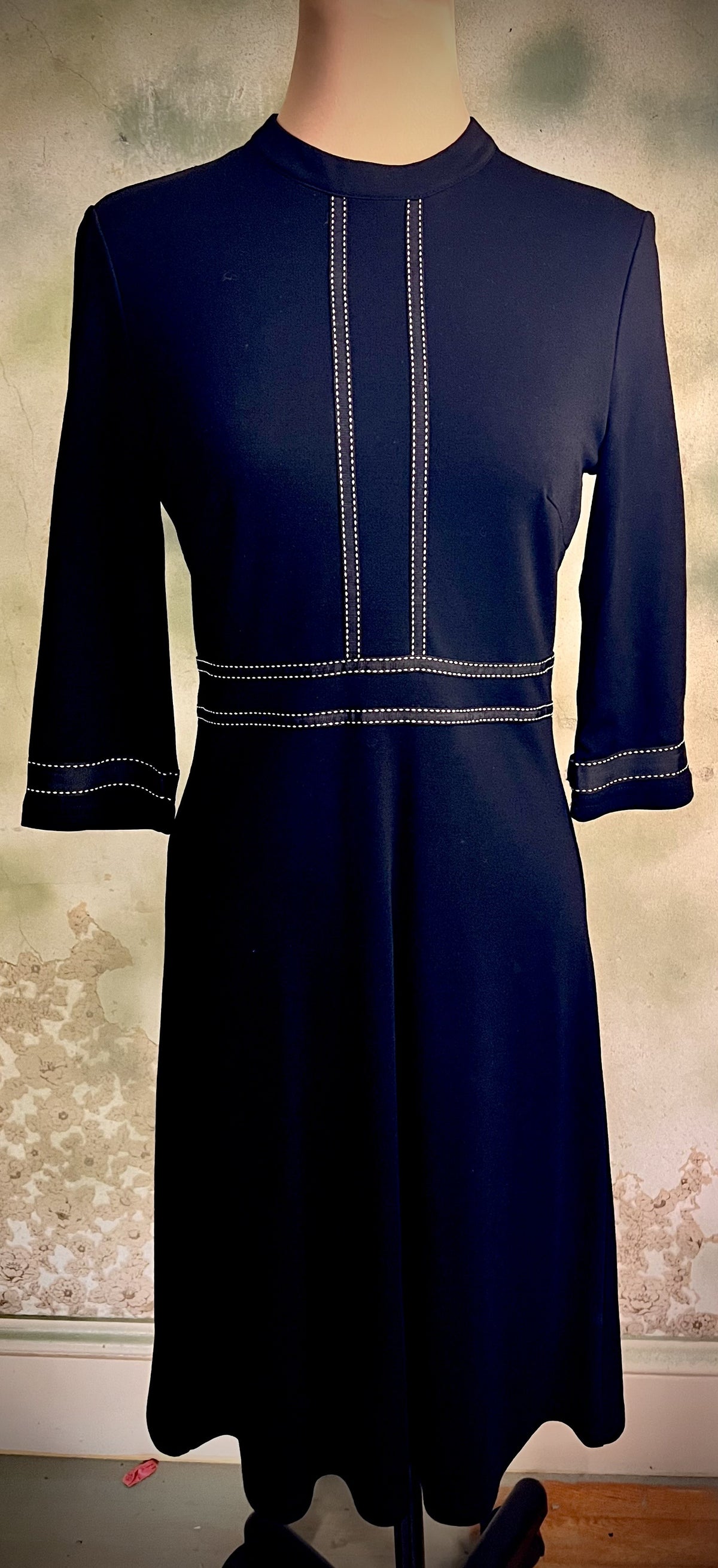 Homeyee Black Fit & Flare Dress Size 4 Contrast Stitching