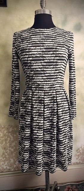 Tommy Hilfiger Black & White Lace Stripe Fit & Flare Dress Size 6