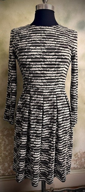 Tommy Hilfiger Black & White Lace Stripe Fit & Flare Dress Size 6