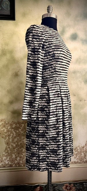 Tommy Hilfiger Black & White Lace Stripe Fit & Flare Dress Size 6