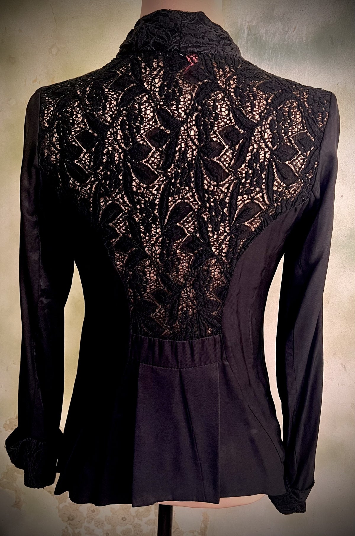 Mystree Size Small Black Lace Back Open Front Cardigan Jacket