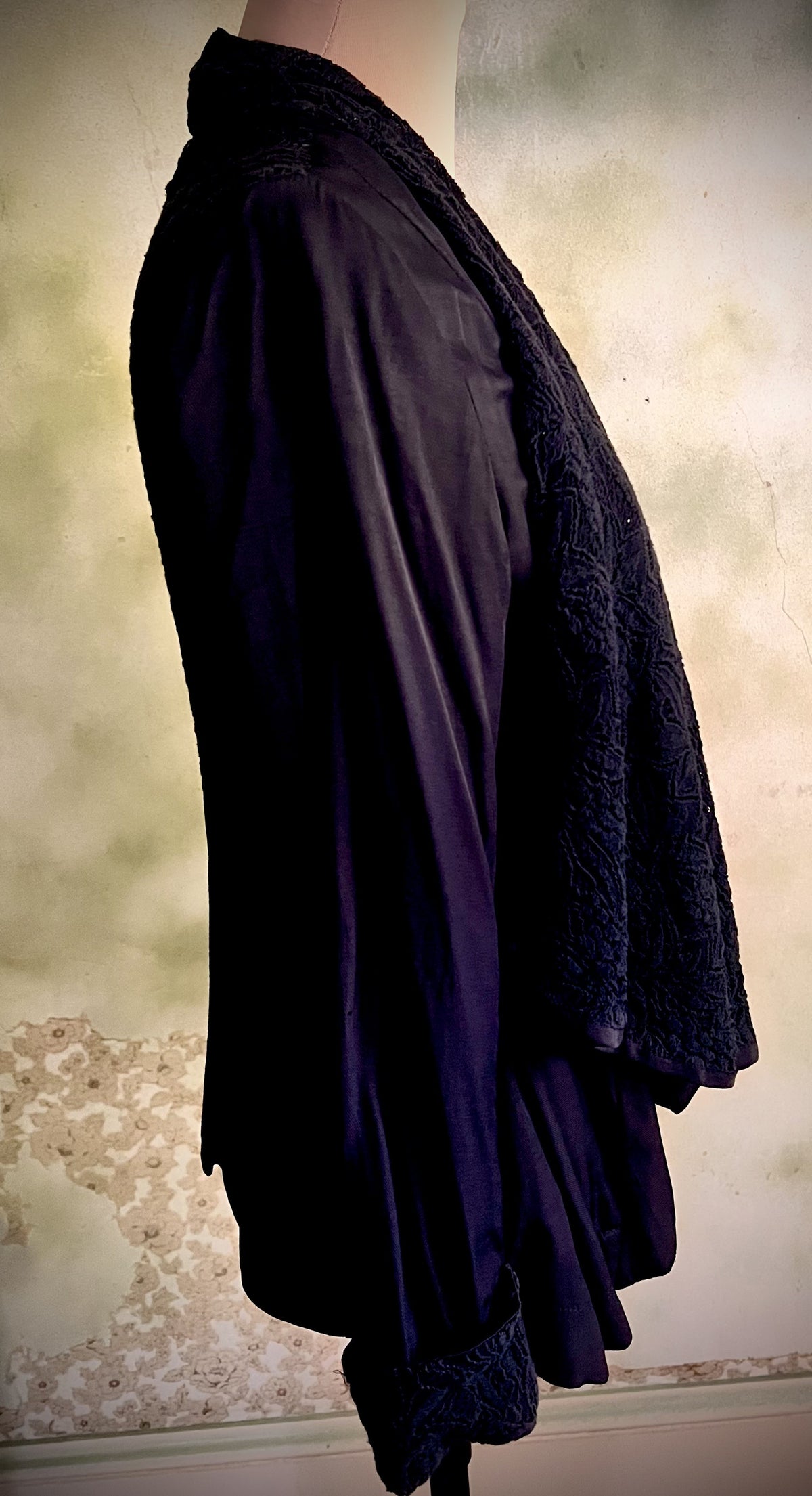 Mystree Size Small Black Lace Back Open Front Cardigan Jacket