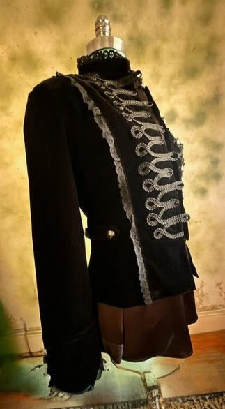Black Satin Long Sleeve Tunic Blouse – Hidden Button Front - Size Small