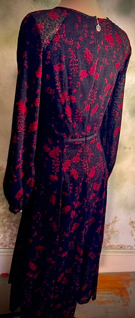 Tommy Hilfiger Size 2 Black Red Burnout Maxi Dress