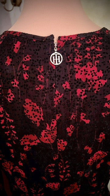 Tommy Hilfiger Size 2 Black Red Burnout Maxi Dress