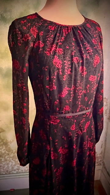 Tommy Hilfiger Size 2 Black Red Burnout Maxi Dress
