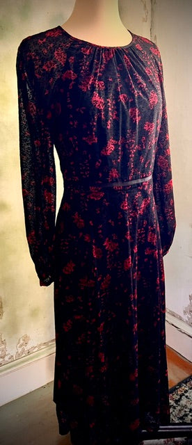 Tommy Hilfiger Size 2 Black Red Burnout Maxi Dress