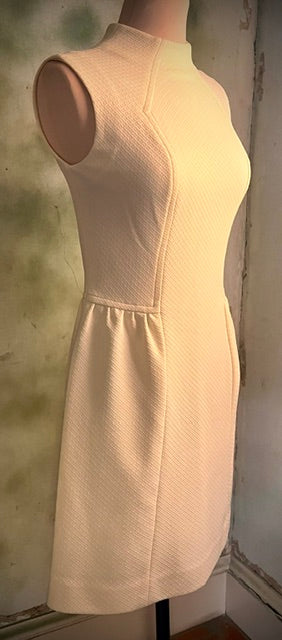 Vintage Maggs Head Butter Yellow Mod Mini
