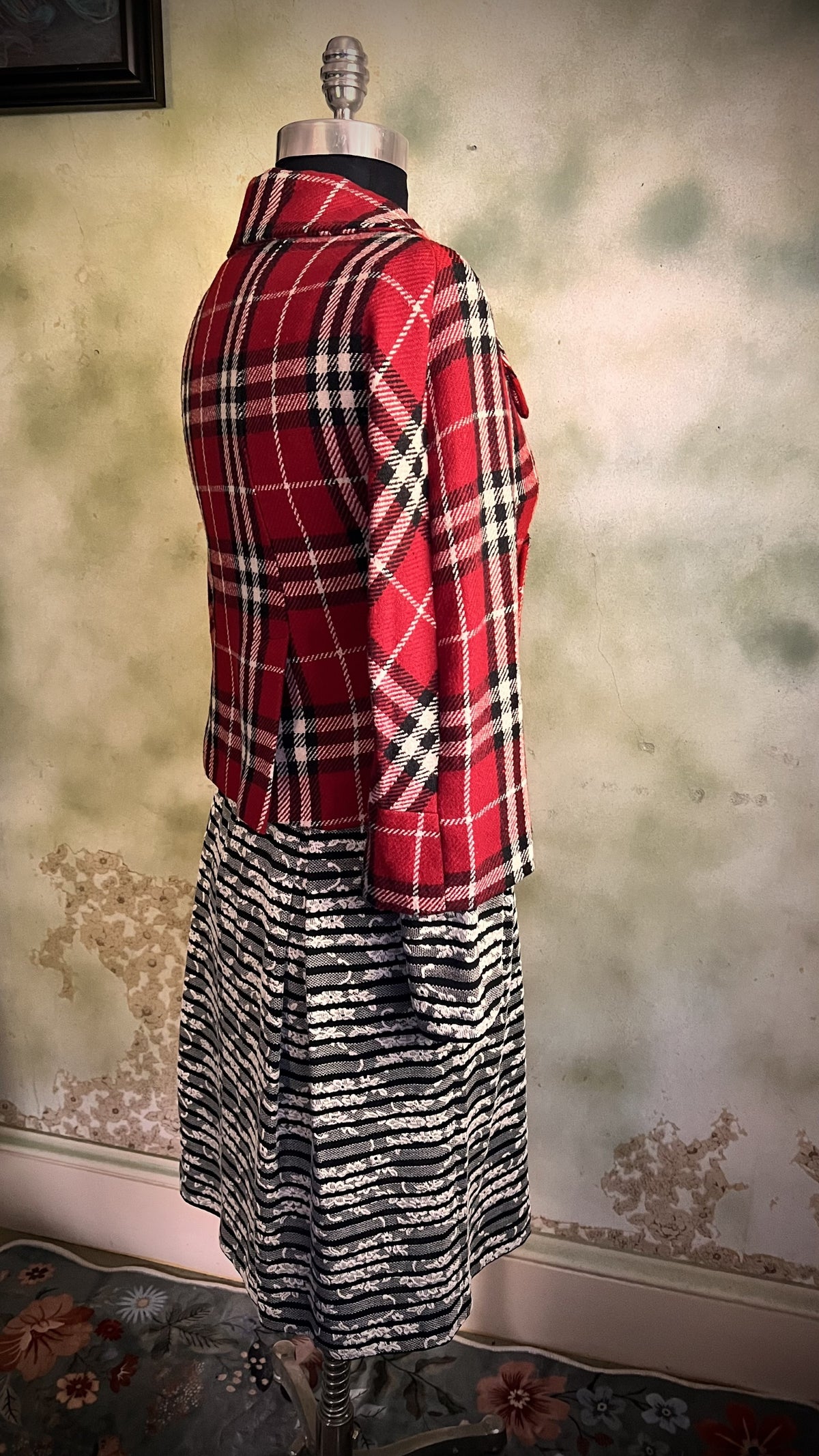 Last Kiss Red Plaid Cropped Jacket Size Small Retro Preppy Mod